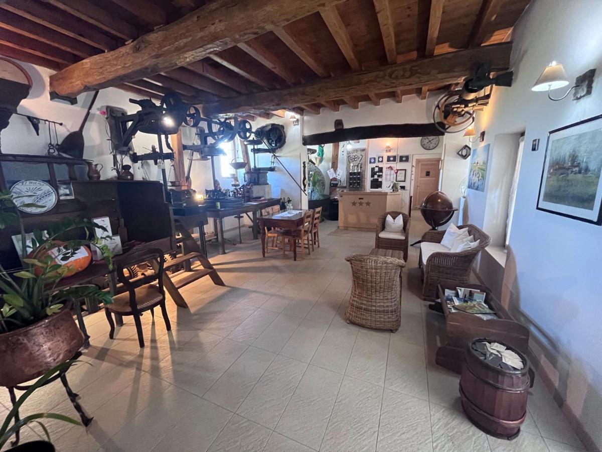 Hotel Il Mulino B&B Vaiano  Buitenkant foto