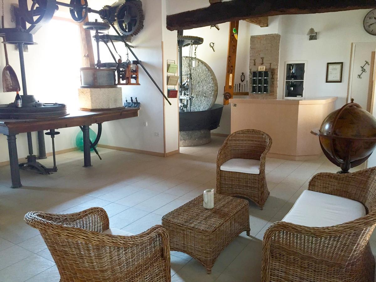 Hotel Il Mulino B&B Vaiano  Buitenkant foto